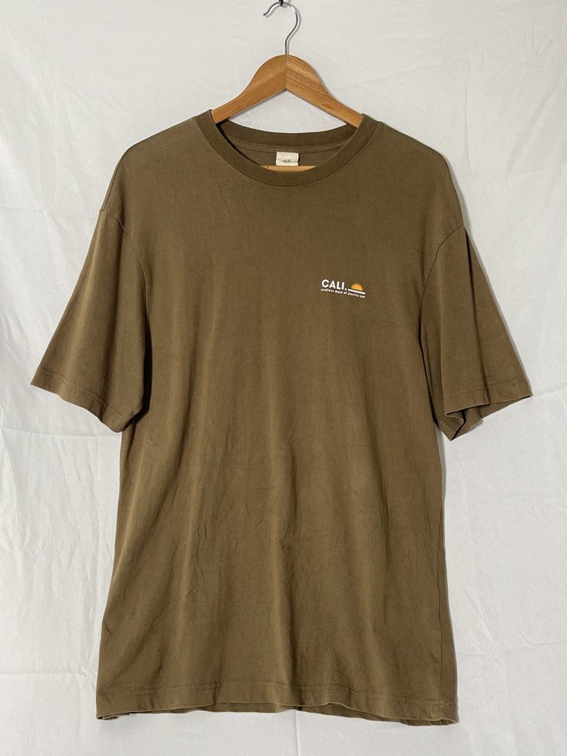 H&M Brown Cali Minimalist Shirt (Category: Tshirts & Polo Shirts ) located in Imus. Submitted by mochi.rella (Listing ID 1466258356, Image 1). Description: Brown H&M Cali Excellent Condition S on tag | Fit M W 21 | L 30.5 .