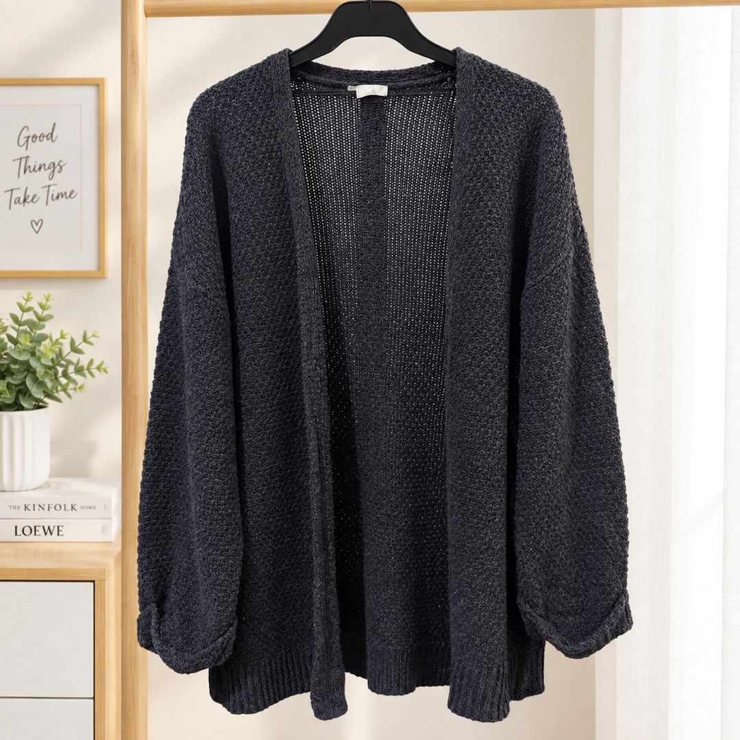 H&M Dark Blue Open Front Cardigan (Category: Coats, Jackets and Outerwear) located in Marikina City. Submitted by preloved_n_reloved (Listing ID 1466239533, Image 1). Description: - Brand: H&M - Color: Dark blue - Size: EUR/US XS/S (Oversized fit) - Design: Open-knit, drop shoulders, and ribbed hems - Fabric: Chunky textured weave - Perfect for: Easy layering on chilly days.
