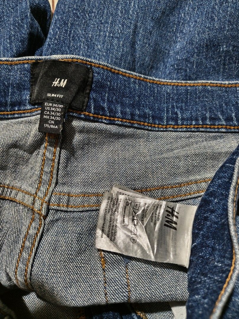 H&M DENIM SHORT (Category: Shorts) located in Midsayap. Submitted by indigoventure (Listing ID 1466328817, Image 1). Description: EXCELLENT CONDITION NO ISSUE.