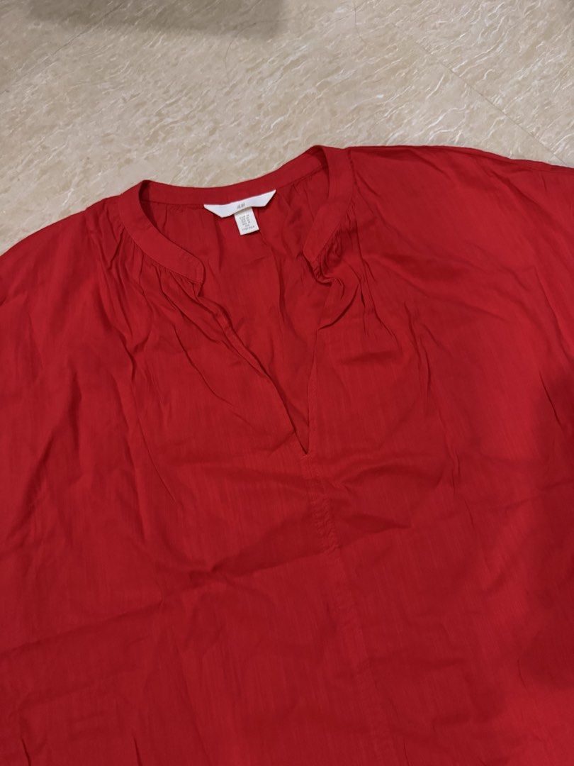H&M Red Blouse (Category: Blouses) located in Tuguegarao City. Submitted by ginnievillacorte (Listing ID 1466257094, Image 3). Description: Size medium on tag but best fits large Please refer to the pictures for the measurements.