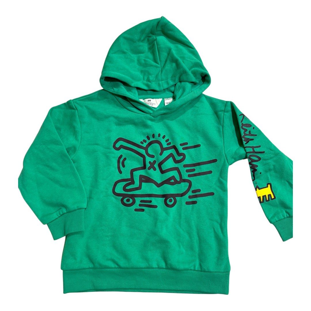 H&M x Keith Haring jacket (Category: Babies & Kids Fashion) located in Lipa City. Submitted by lifestyled (Listing ID 1466270748, Image 2). Description: H&M x Keith Haring jacket Size 4-6 Aa- 14.5” L- 17” Color rate 9/10 💯 Authentic.