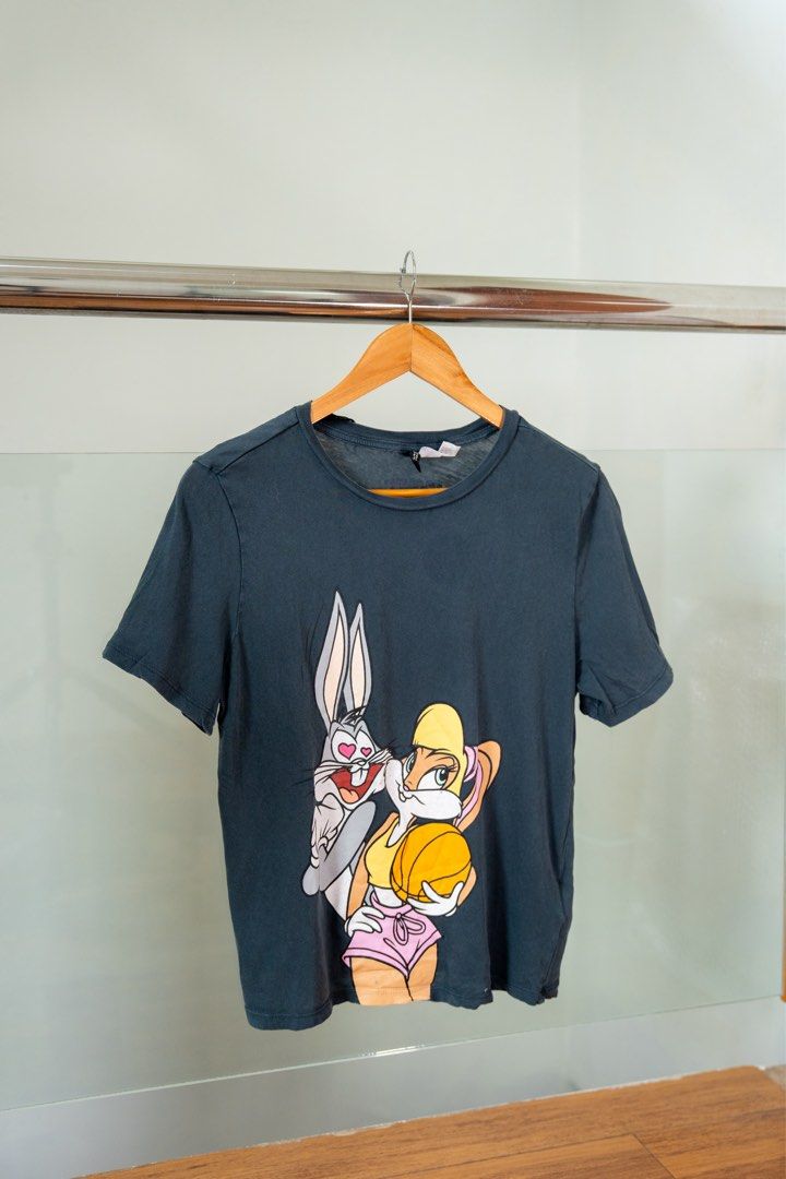 H&M XS (Category: Shirts) located in Lipa City. Submitted by prelovedbymicad (Listing ID 1464307854, Image 3). Description: .