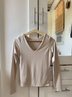 (Category: ) located in . Submitted by kylcloset (Listing ID 1466166171, Image 1). Description: .