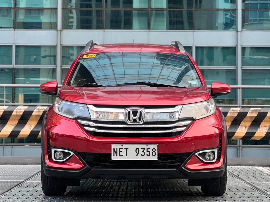 Honda BR-V (Category: Used Cars) located in Makati City. Submitted by maby_latido05 (Listing ID 1466253700, Image 1). Description: 2021 Honda BRV 1.5 S AT Gas‼️🔥 95k All in Low Cashout! 2 YRS - Php 30,637 3 YRS - Php 22,136 4 YRS - Php 18,356 Chattel & Insurance included! FREE Transfer of Ownership FREE Detailing FREE Bank Processing 1st owner Well-maintained 79k Mileage Plate NET9358 Touchscreen headunit Steering wheel controls Auto climate con