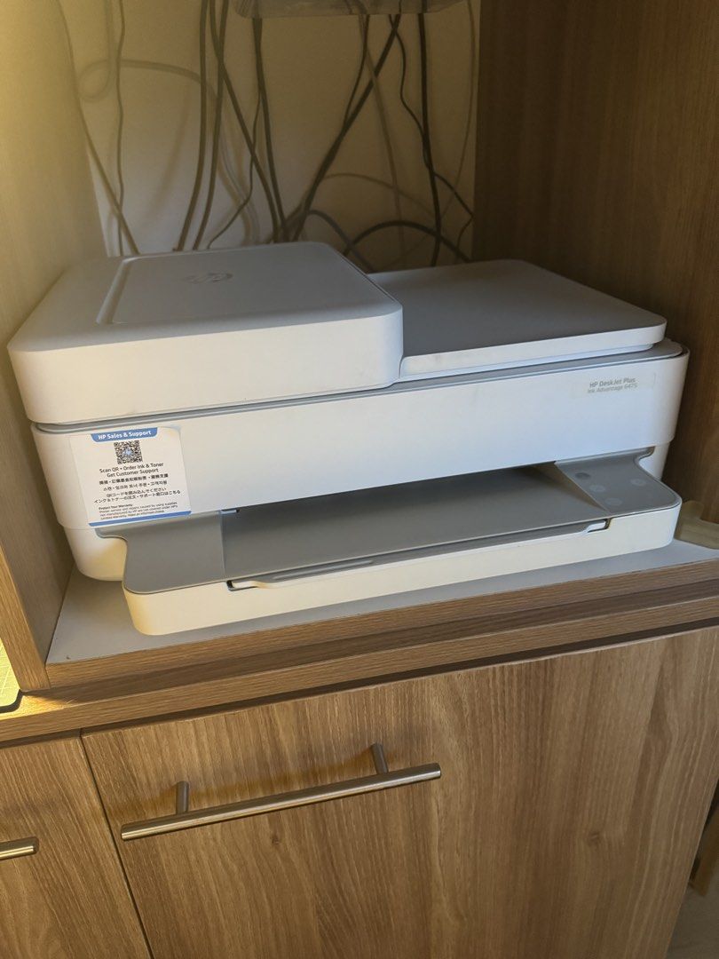 HP DeskJet Plus Ink Advantage 6475 Printer (Category: Printers, Scanners & Copiers) located in Cebu City. Submitted by luke.oriens (Listing ID 1466240934, Image 1). Description: - Model: HP DeskJet Plus Ink Advantage 6475 All-in-One Printer - Features: Wireless printing, scanning, and QR code support - Performance: Powers on reliably, prints crisp text and vibrant color pages - Perfect for: Home offices, remote work, and school assignments - Incl