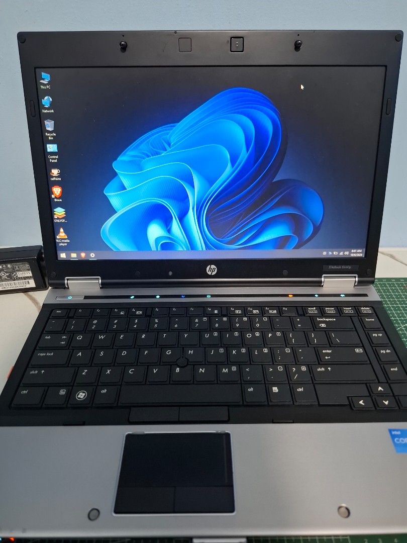 HP Elitebook Laptop Intel Core-i7 (Category: Laptops & Notebooks) located in Taguig. Submitted by wiltech016 (Listing ID 1466293122, Image 2). Description: HP Elitebook 8440p Laptop Windows 10, Intel Core-i7 8GB RAM, 16GB SSD 250GB HDD Brandnew battery with original charger All keys and ports working Aluminum Build Business Grade Durability.