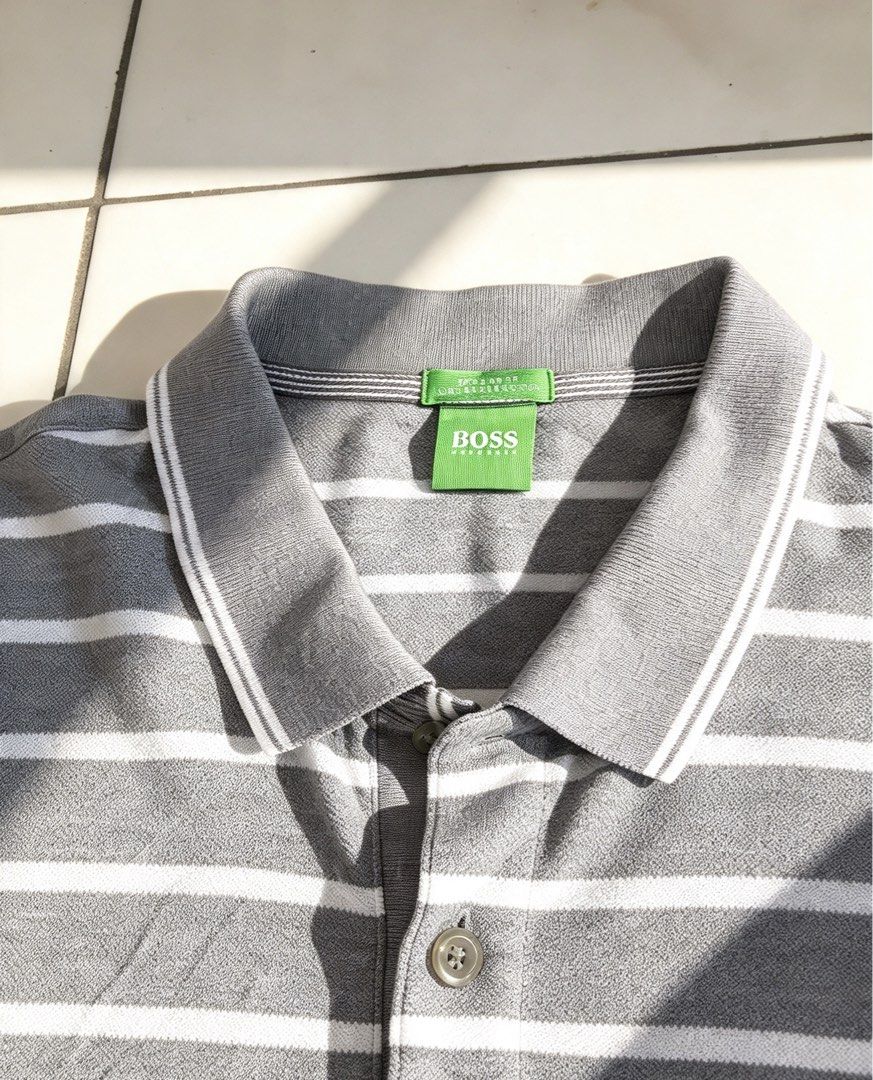 Hugo Boss (Category: Activewear) located in Manila. Submitted by thrifted1997 (Listing ID 1466184095, Image 2). Description: No issue Good condition 9.5/10 color rate Large fit to meduim.