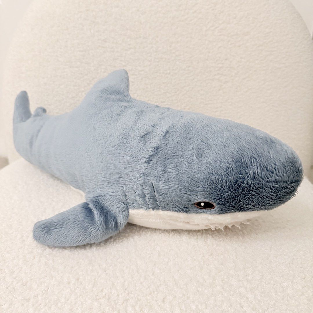 IKEA Blahaj (Category: Plushies & Soft Toys) located in Manila. Submitted by na.vi (Listing ID 1466251952, Image 1). Description: this is the small blahaj.