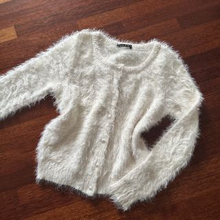(Category: ) located in . Submitted by 94sehun (Listing ID 1466192260, Image 1). Description: .