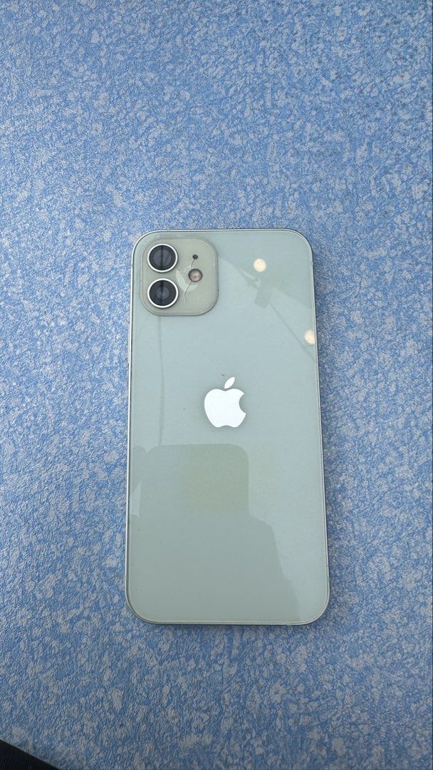 ip 12 (Category: iPhone 12 Series) located in Kuala Lumpur. Submitted by afiqdanial973 (Listing ID 1466230892, Image 2). Description: iphone 12 256gb face id ❌ bateri 100% .