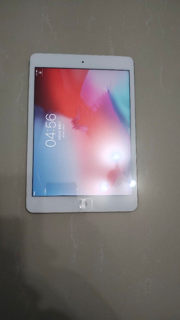 Ipad mini2 （分類：平板電腦 - iPad）位於 Hong Kong。 由 aa3410bb 提交（商品編號 1466307605，圖片 1）。簡介： ipad mini2 32G，有id 鎖 當零件賣，不退不換 。
