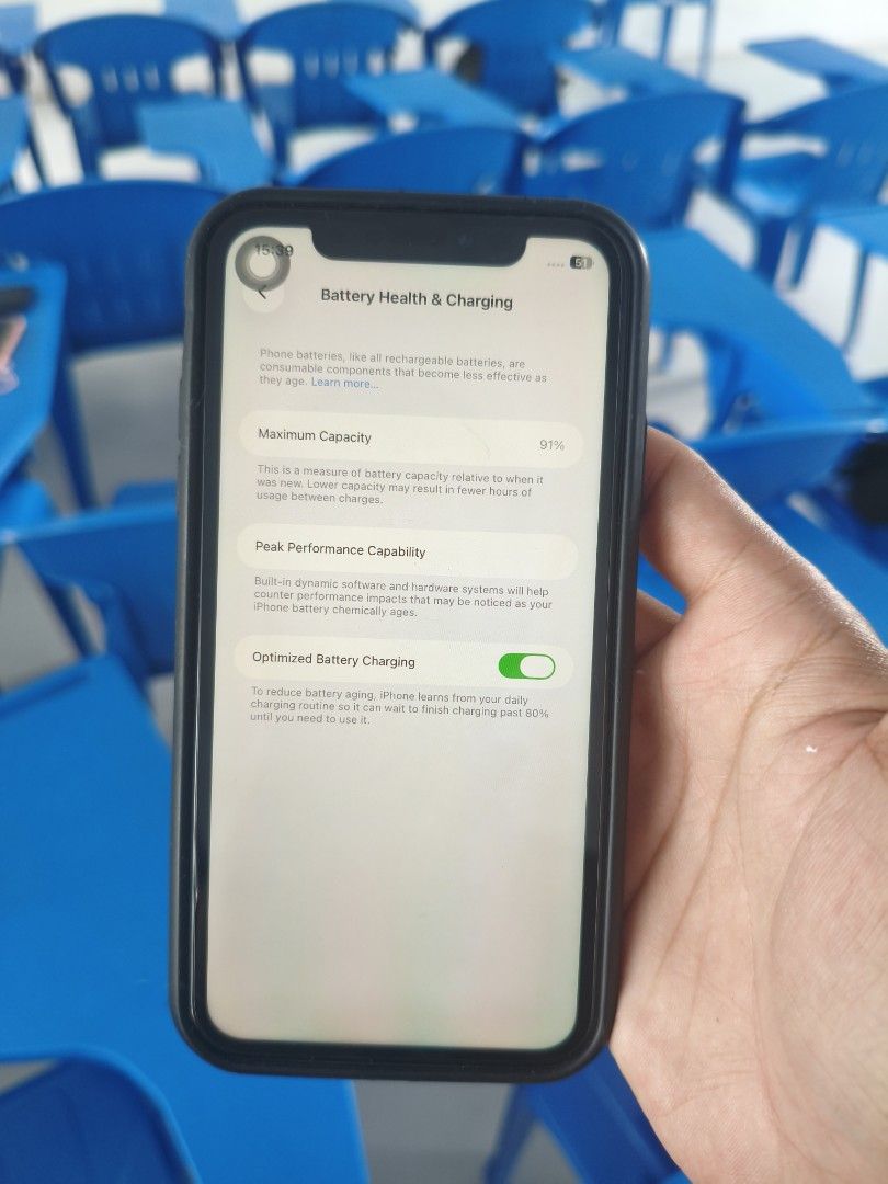 IPHONE 11 128 (Category: iPhone 11 Series) located in Manila. Submitted by jasonscxz (Listing ID 1466201690, Image 2). Description: NO REPAIR HISTORY ! TRUE TONE WORKING BATTERY HEALTH 91% HONEST ISSUE SHAKEY CAMERA POWER BUTTON MEDYO MAHIRAP PINDUTIN.