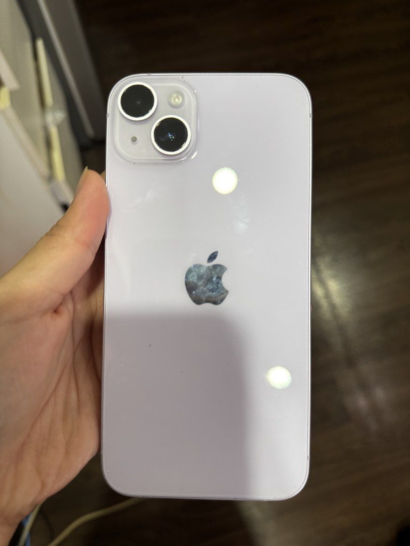 iPhone 14 Plus 128 GB (Category: iPhone 14 Series) located in Quezon City. Submitted by CheekyPhoenix (Listing ID 1466194595, Image 1). Description: - 88% battery health - minor scratch at the top of the phone - no original box & charger - sim locked: globe - rfs: phone upgrade - price is negotiable.