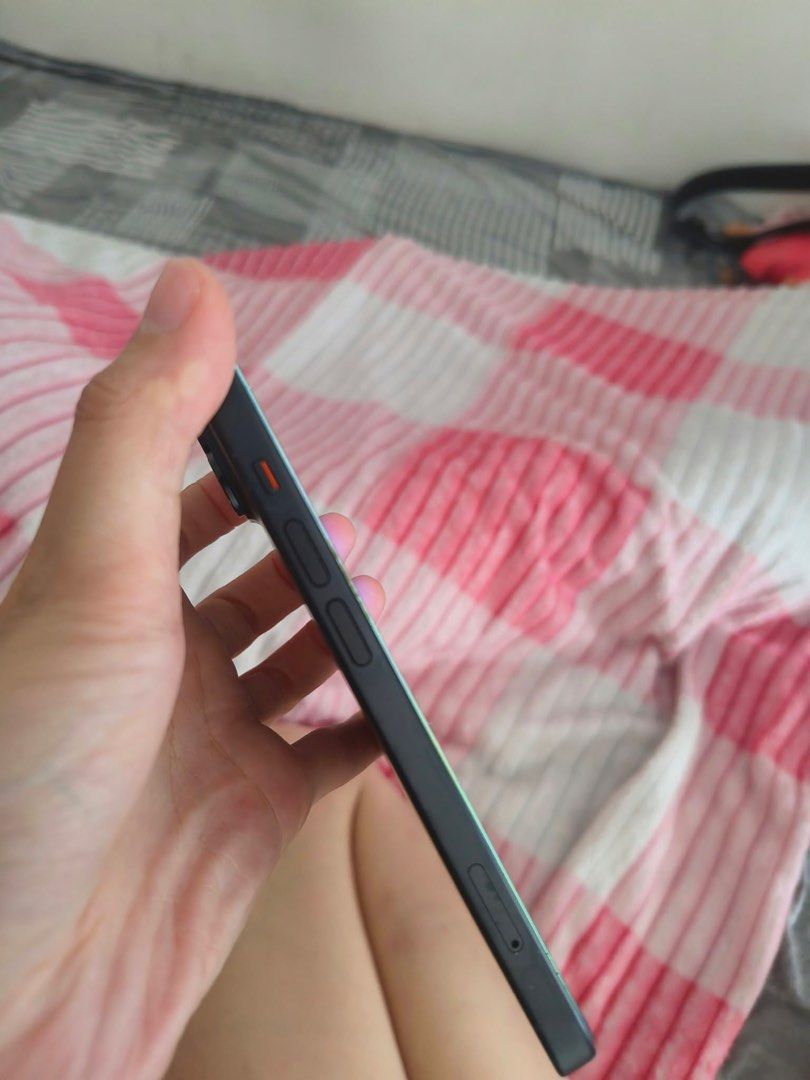 Iphone 15 256 gb 100 bh (Category: iPhone 15 Series) located in Manila. Submitted by happydolphin.253609 (Listing ID 1466195386, Image 2). Description: Good as new.