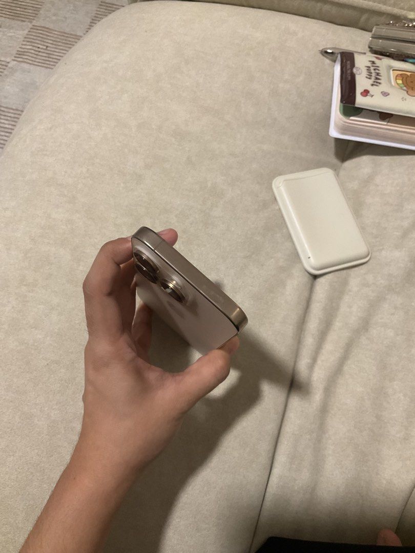 Iphone 16 Pro 128GB Desert Titanium (Category: iPhone 16 Series) located in Marikina City. Submitted by si.huli (Listing ID 1466259349, Image 3). Description: Factory Unlocked No issue or dents 88% Battery Health With box No type charger included .