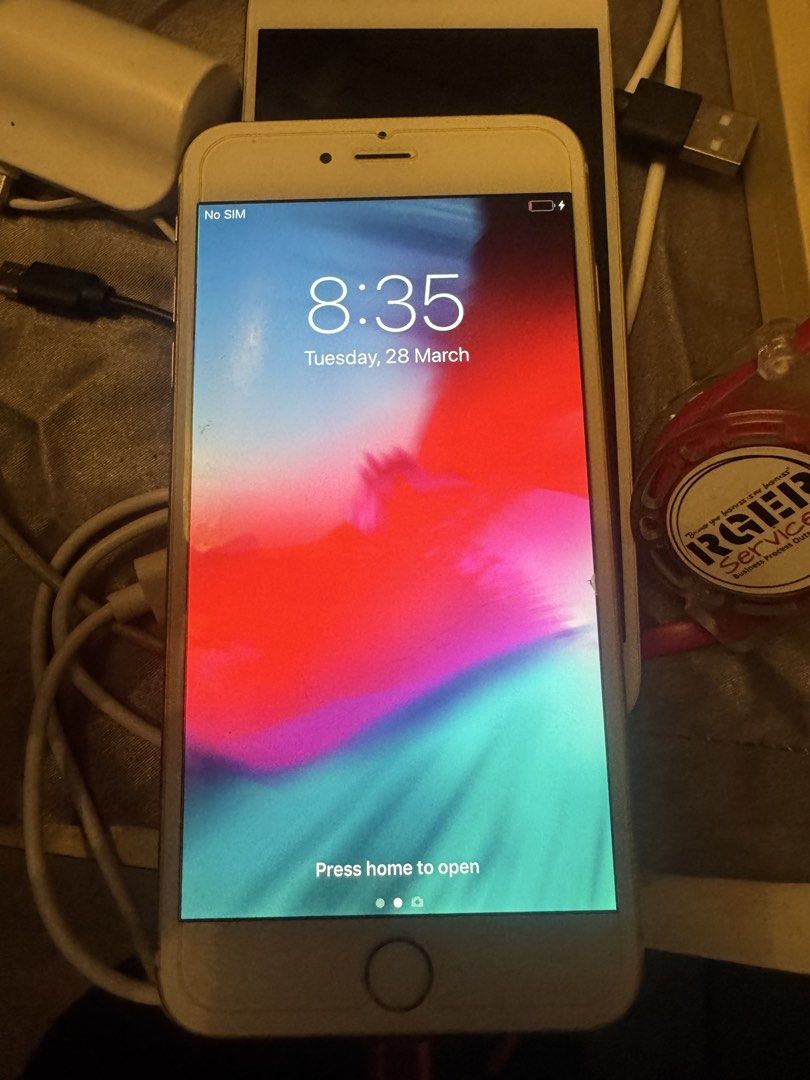 iphone 16gb for sale (Category: Other Mobile & Gadget Accessories) located in Cavite. Submitted by amaxxingfinds (Listing ID 1466258697, Image 3). Description: 16GB apple iphone 6 location bacoor for pick up only rfs- declutter .