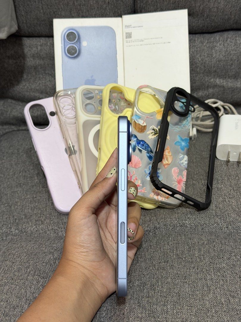 iPhone 17 256GB — Mist Blue (Category: iPhone 17 Series) located in Bulacan. Submitted by thriftthriveph (Listing ID 1466167345, Image 3). Description: iPhone 17 256GB — Mist Blue 90% battery health ₱43,000 Under warranty: 11/18/26 Makinis & well-maintained Personal phone Complete with original box & charger No issues, ready to use 💙 PM for inquiries!.