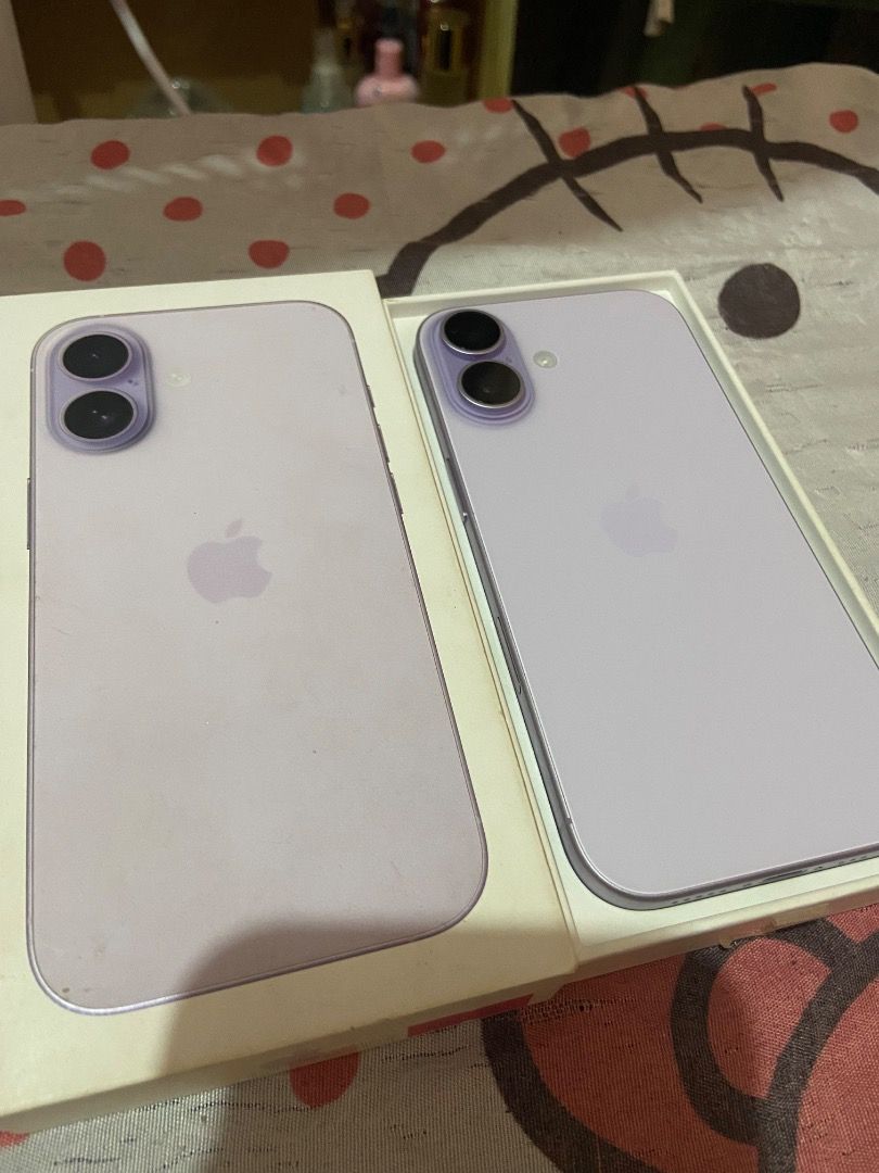 Iphone 17 base (Category: iPhone 17 Series) located in Caloocan City. Submitted by yurii30 (Listing ID 1466242287, Image 1). Description: 256gb Nego 16cc 100 batt health Purchased at sm megamall With receipt No dents or damage Under warranty 3 months old Complete inclusions Rfs mag uupgrade .