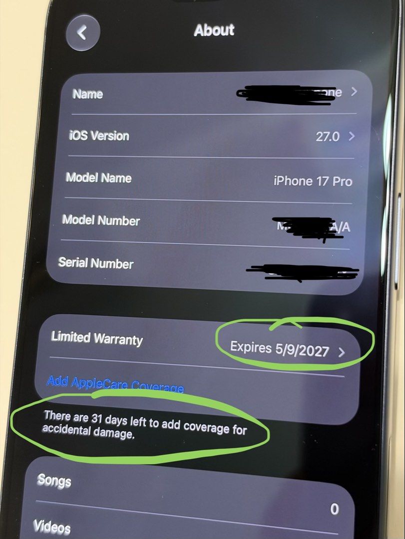 100% 電池健康度 新買iPhone 17 Pro 512gb 藍色 （分類：iPhone 17 Series）位於 Hong Kong。 由 eric_v8 提交（商品編號 1466313519，圖片 1）。簡介： 17 pro 512 細機，有盒有線 電池健康度100% ， 循環只有17次 短期後備用機 2026年9月新買 用咗一個月唔夠 保養到下年九月，仲有一個月時間可以自行買apple care 機背近右下方有小瑕疵如圖，唔起眼，介意請 skip 其餘一切完好 見面交收 。