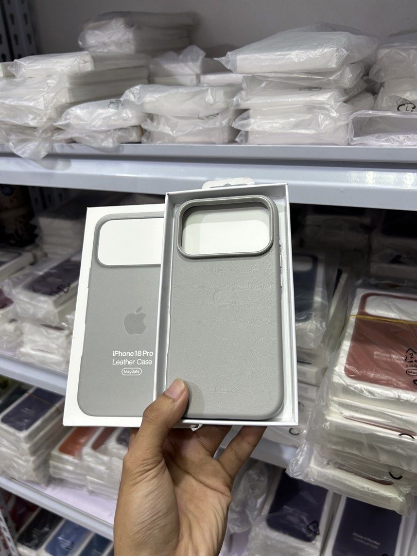 Iphone 18 Pro Leather Case (Category: Cases & Sleeves) located in Manila. Submitted by rjayshop_star (Listing ID 1466195350, Image 1). Description: Available Onhand Cod and Non Cod Via Lalamove Delivery .