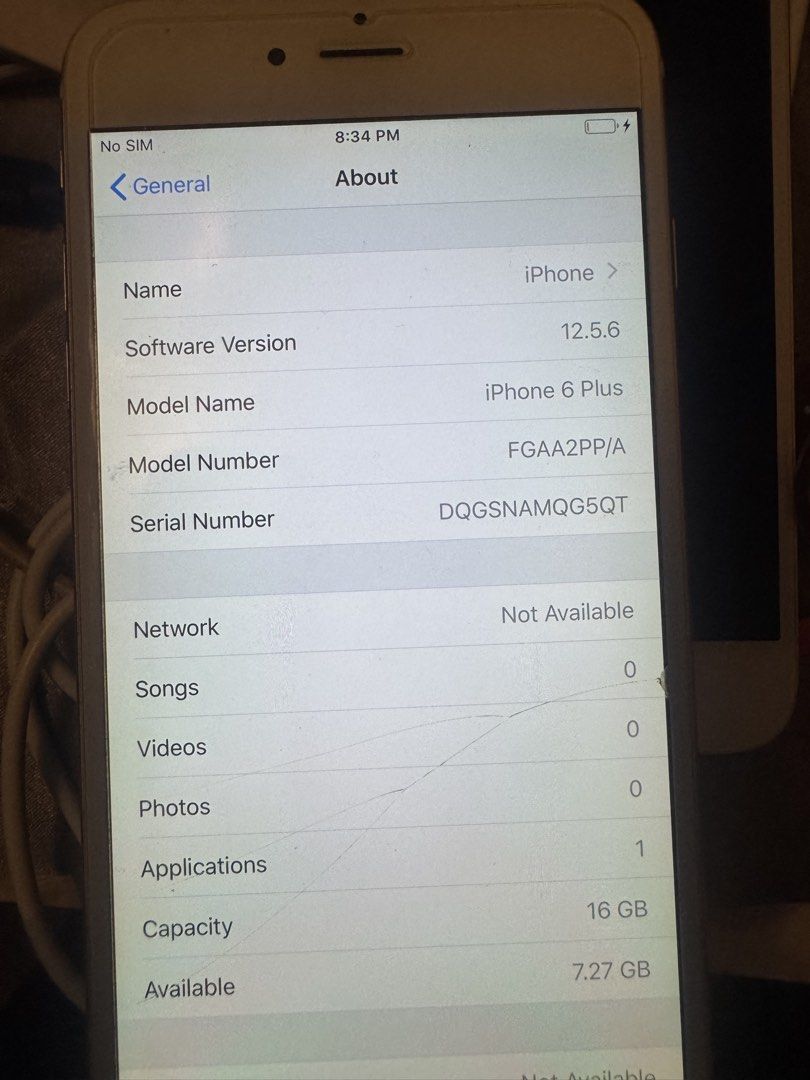 iphone 16gb for sale (Category: Other Mobile & Gadget Accessories) located in Cavite. Submitted by amaxxingfinds (Listing ID 1466258697, Image 2). Description: 16GB apple iphone 6 location bacoor for pick up only rfs- declutter .