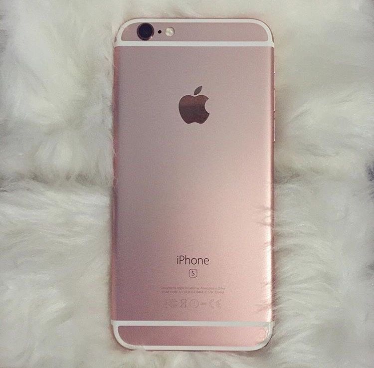 iPhone 6s plus (rose gold) (Category: iPhone 6 Series) located in Davao. Submitted by awppleciderr (Listing ID 1466220106, Image 1). Description: - Model: Apple iPhone 6s Plus - Color: Rose Gold - Storage: 32GB - Battery health: 100% - Pre-loved with minor signs of use - Features: Sleek design, large display, and iconic Apple reliability pm me for more photos and videos ~.