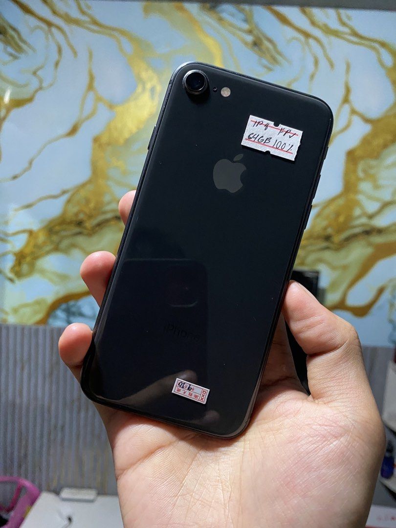 iphone 8 64gb RUSH‼️ (Category: iPhone 8 Series) located in Manila. Submitted by rohan.gadgets (Listing ID 1466209704, Image 2). Description: All units is 2nd hand. but good condition. any color available and meron freebies. Openline FU reset to sawa. Ready to use na. meet up or cod kung interested direct message moko sa blue app. nanjan na sa photos.