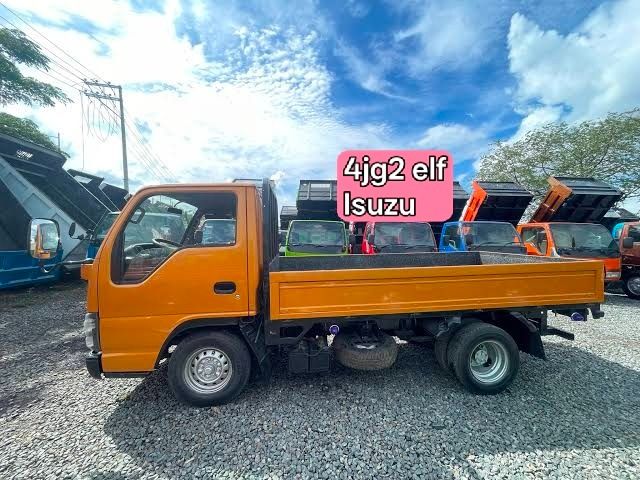 Isuzu baby elf (Category: Heavy Vehicles) located in Caloocan City. Submitted by luckydolphin_50b94e (Listing ID 1466230465, Image 1). Description: Surplus truck.