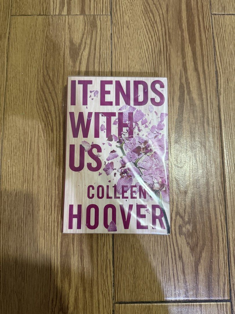 It Ends With Us by Colleen Hoover (TP) (Category: Storybooks) located in Guiguinto. Submitted by _booktalksph (Listing ID 1466255087, Image 1). Description: Condition: 🔖 No foxing 🔖 Minimal tanning 🔖 With spine crease 💌 Feel free to DM for inquires ~~ 💌 Location: Bulacan 💌 MOP: Bank Transfer or Gcash 💌 MOD: Direct JNT // 📬Starts at 54 for MMPB books // 📬Starts at 74 for TP/HB books.