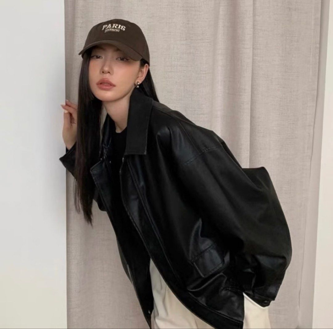 Jacket (Category: Coats, Jackets and Outerwear) located in Johor Bahru. Submitted by prelovedmsyieng (Listing ID 1466317202, Image 3). Description: Never worn. Prewash only .