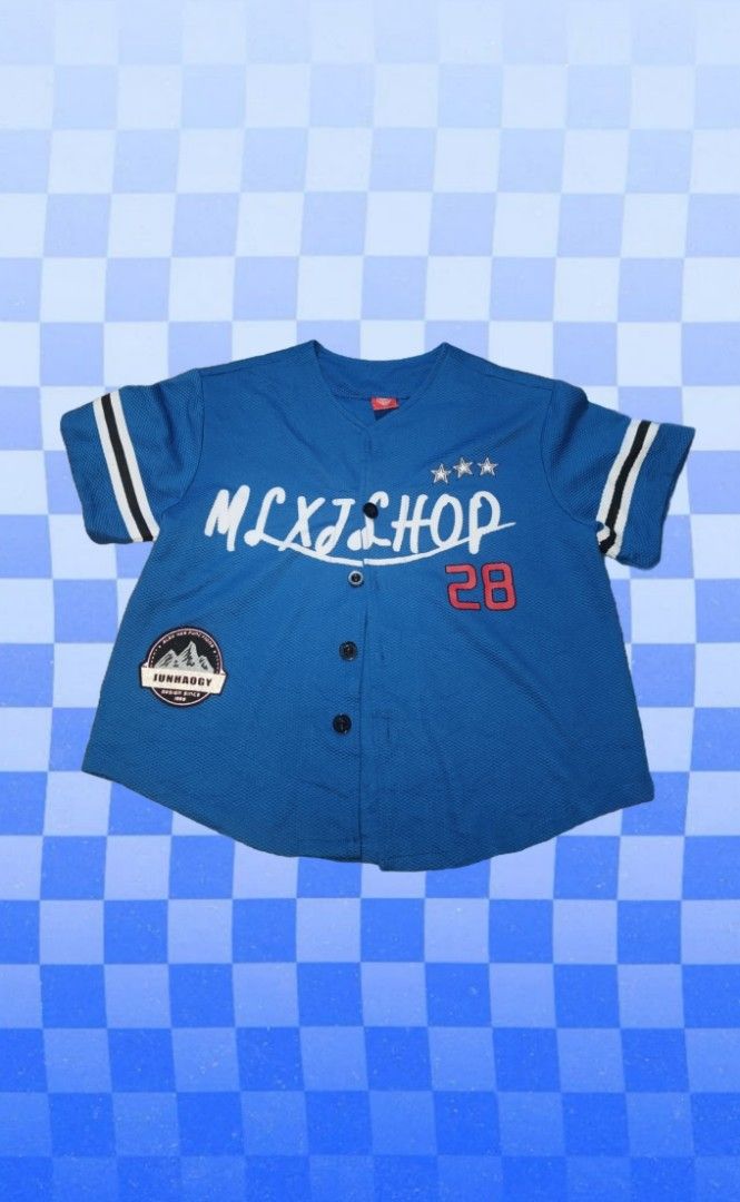 Japan Baseball Jersey #28 (Category: Tshirts & Polo Shirts ) located in Manila. Submitted by httprejan (Listing ID 1466215201, Image 1). Description: Japan Baseball Jersey #28 Measurements: Length: 21 inches Width: 19 inches Open to reasonable offers. Payment first. Shipping via J&T or Lalamove for nearby cities..