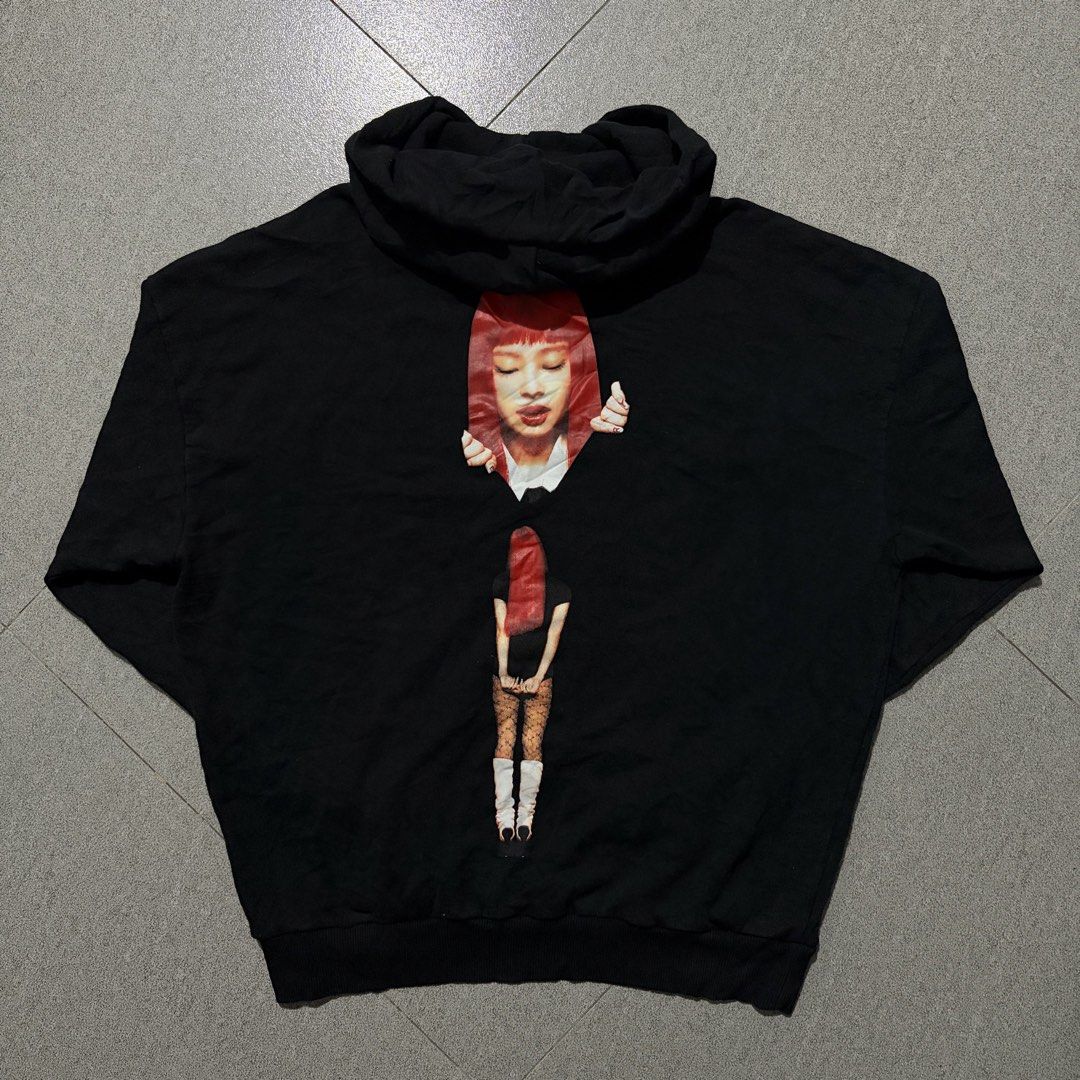 Jennie Ruby Album Hoodie (Category: Hoodies) located in Talisay. Submitted by re_sell01 (Listing ID 1466166777, Image 2). Description: Jennie Ruby Album Hoodie Medium Unisex W27 L29 Official Merch Oversized Fit Issue Slightly Faded Good Condition.