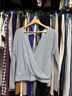 (Category: ) located in . Submitted by isabelasthriftclothes (Listing ID 1466301454, Image 1). Description: .