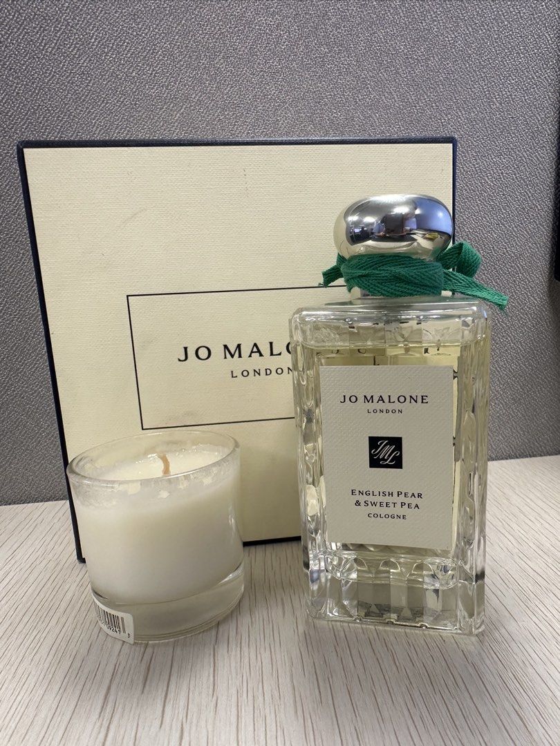 Authentic Jo Malone English Pear & Freesia (Category: Fragrance & Deodorants) located in Cebu City. Submitted by zelletg (Listing ID 1466320445, Image 1). Description: FOR SALE: Jo Malone English Pear & Freesia ✨ Authentic Jo Malone London 🇲🇾 Bought in Kuala Lumpur, Malaysia in 2024 💧 Used only 2–3 sprays 📦 Comes with the original box + small candle 📸 Please see photos for the actual juice level 💰 Bought for ₱10,000 🏷️ Selling for only ₱7,