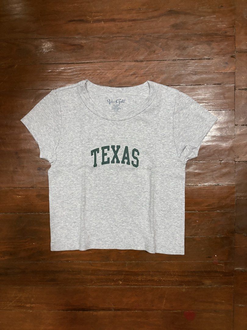 John Galt Texas Script Shirt (Category: Shirts) located in Manila. Submitted by da.rrel.real (Listing ID 1466279372, Image 1). Description: ⋆˚꩜｡ details ⋆˚꩜｡ best fits : xs-small issues : none color rate : 9.5/10 .✦ ݁˖ rules .✦ ݁˖ * no return / refund / exchange * you ask for more photos if you're SURE BUYER * shipping fee is shouldered by buyers unless stated otherwise (loc: Baguio City) love, darrel 𝜗𝜚⋆₊˚ .