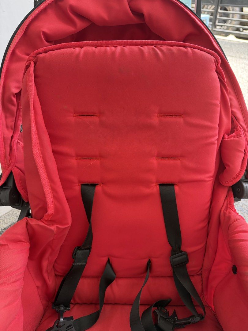 Joovy Caboose Sit and Stand Double Stroller (Category: Strollers) located in Marikina City. Submitted by bg22.23 (Listing ID 1466167303, Image 3). Description: See pics. Orig price $250..