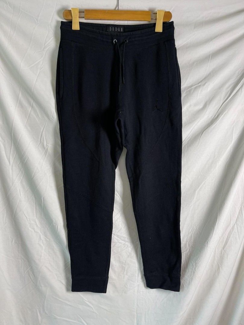 Jordan Black Sweatpants Joggers Size M (Category: Joggers) located in Manila. Submitted by japee55 (Listing ID 1466321545, Image 1). Description: - Authentic Jordan black sweatpants - Standard fit for all-day comfort - Adjustable drawstring waist for a secure fit - Subtle embroidered Jumpman logo on the left leg - Convenient side pockets included - Snug elastic cuffs at the ankles - Premium blend: 73% cotton, 18% rayon, 9% polyester - Made in Chi
