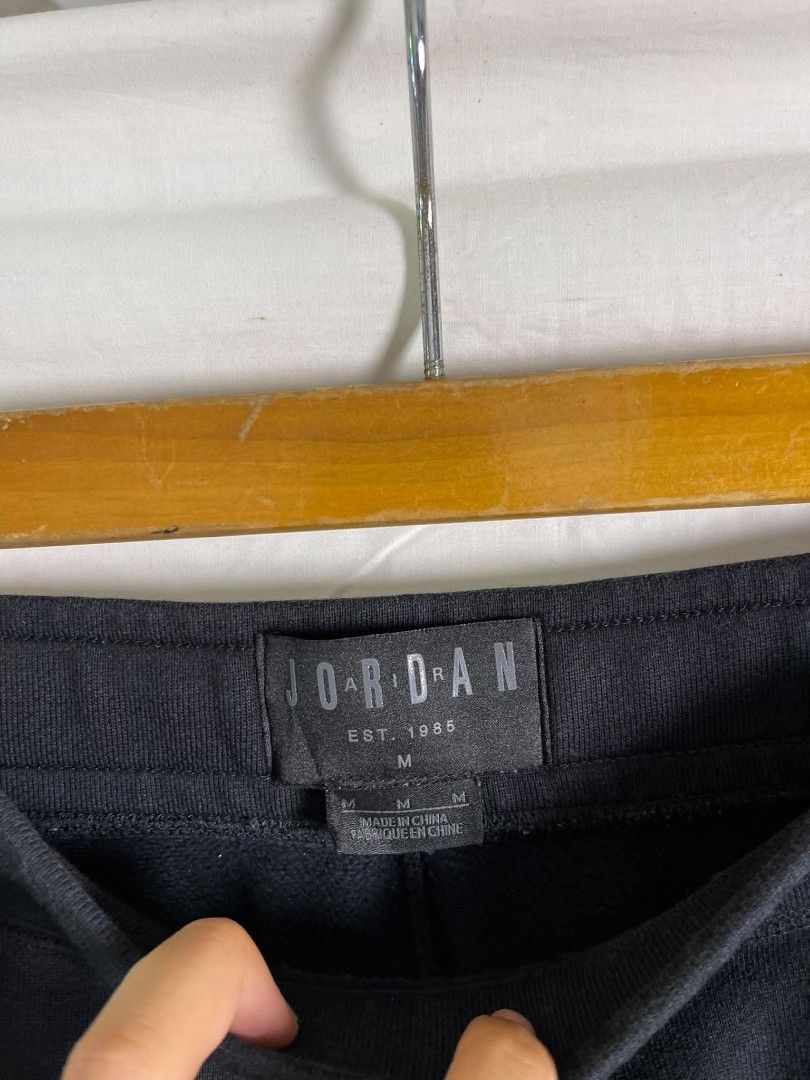 Jordan Black Sweatpants Joggers Size M (Category: Joggers) located in Manila. Submitted by japee55 (Listing ID 1466321545, Image 2). Description: - Authentic Jordan black sweatpants - Standard fit for all-day comfort - Adjustable drawstring waist for a secure fit - Subtle embroidered Jumpman logo on the left leg - Convenient side pockets included - Snug elastic cuffs at the ankles - Premium blend: 73% cotton, 18% rayon, 9% polyester - Made in Chi