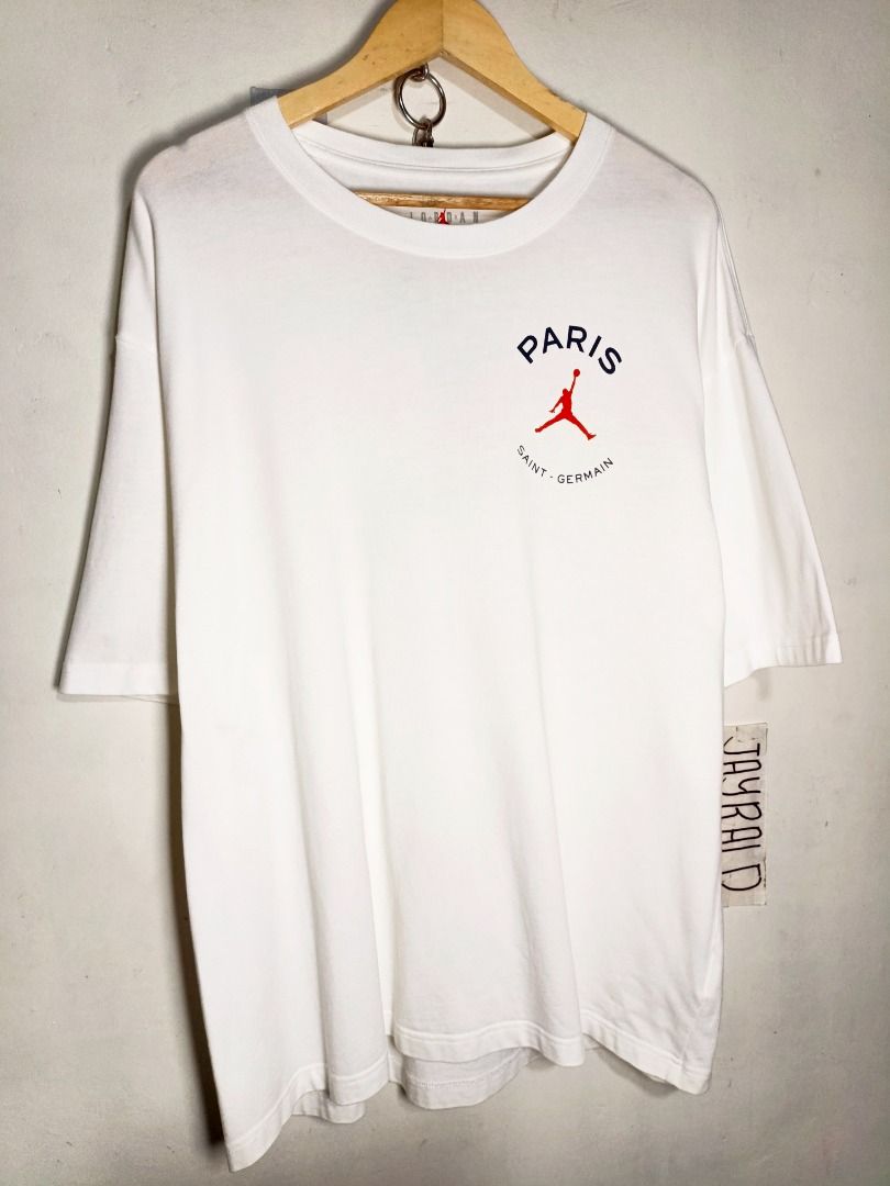 Jordan Paris Saint Germain Big Logo Tshirt (Category: Activewear) located in Subic. Submitted by rosellomac35103 (Listing ID 1466251385, Image 2). Description: Jordan Paris Saint Germain Big Logo Tshirt ✅Permission to post ADMIN ☑️Excellent condition ☑️Color rate 9.7/10 ☑️Dimes: 25 Width x 29.5 Length XL on tag pero big size actual nya can fit to XXL ☑️Color may very due to light only ☑️No issues, No pinholes ☑️ Already wash ready to wear 💯LEGIT