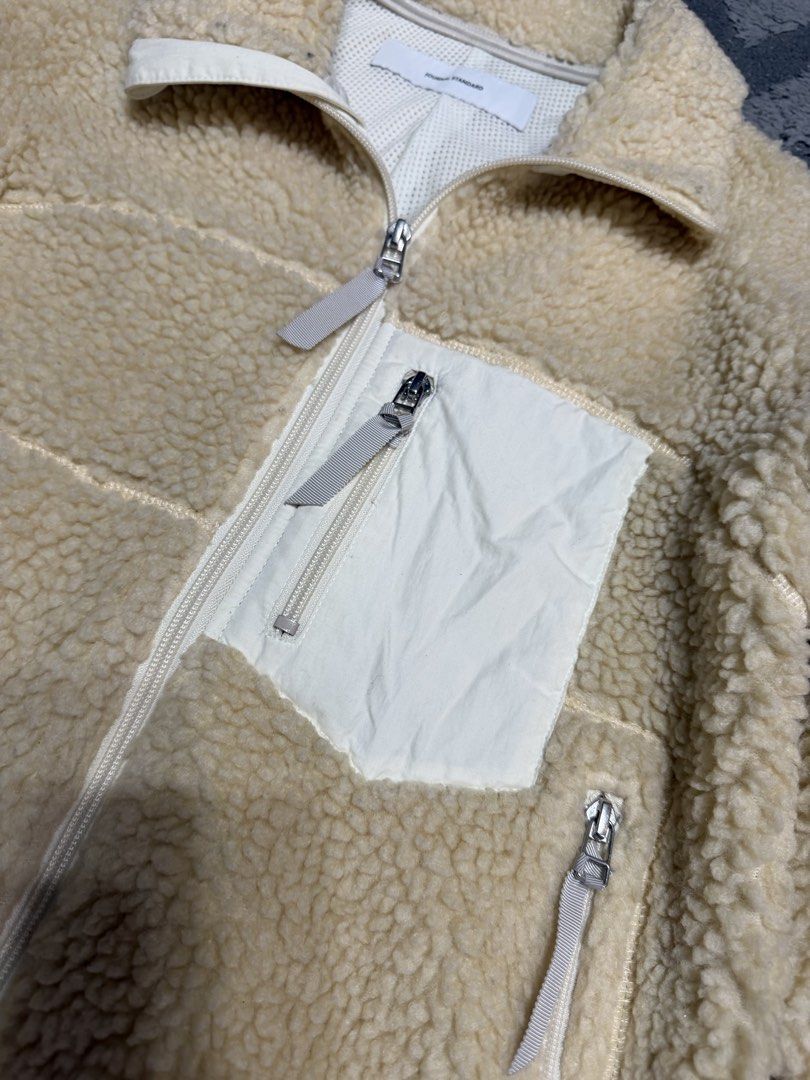 Journal Standard - Sherpa zip up jacket (Category: Coats, Jackets and Outerwear) located in Cavite. Submitted by commoncourtesy (Listing ID 1466218882, Image 3). Description: Size small.