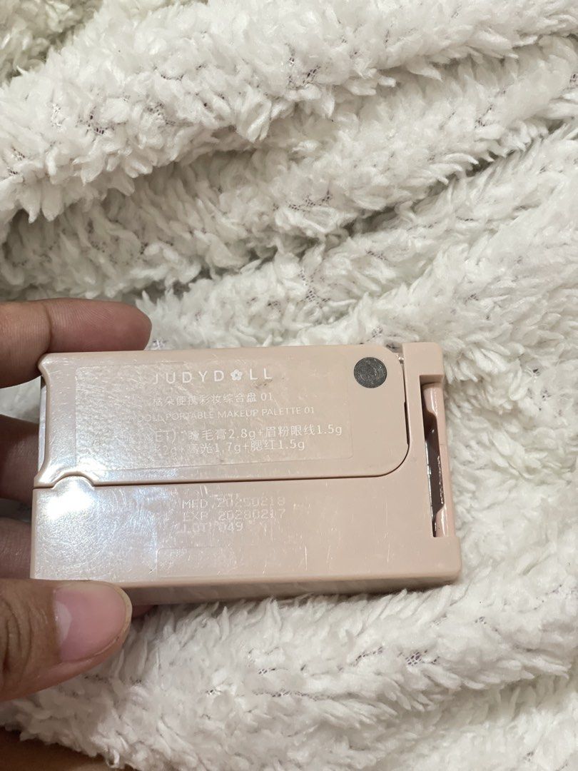 Judydoll Portable Makeup Palette 01 (Category: Makeup) located in Zamboanga. Submitted by declutterbyali_ (Listing ID 1466290380, Image 3). Description: - Brand/Model: Judydoll All-in-One Portable Makeup Palette (Shade 01) - Condition: Like new, swatched 1-2 times only to test colors - Contents: Mascara, eyebrow powder, eyeliner, highlighter, and blush - Extras: Built-in mirror and mini brush included - Features: Super compact, lightweight, and p