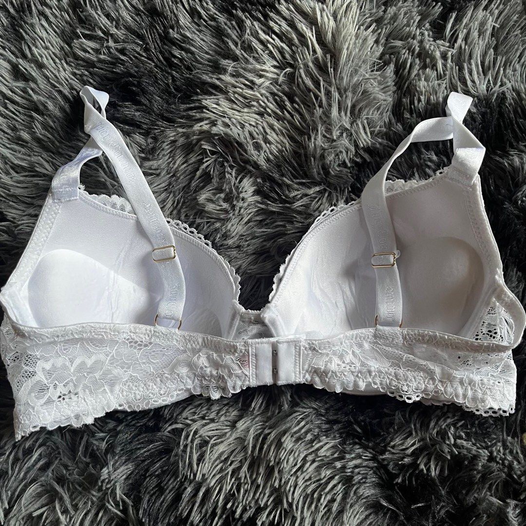 Juicy Couture (Category: Undergarments & Loungewear) located in Manila. Submitted by moreenandco. (Listing ID 1466215354, Image 2). Description: Underwire Good as new🫶 34B.