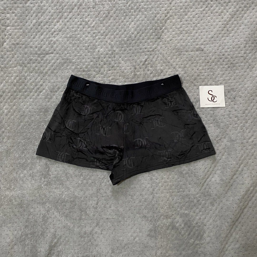 Juicy Couture Velvet Black (Category: Shorts) located in Ajuy. Submitted by savvyclassics (Listing ID 1466306261, Image 1). Description: W:28-32 L:10.
