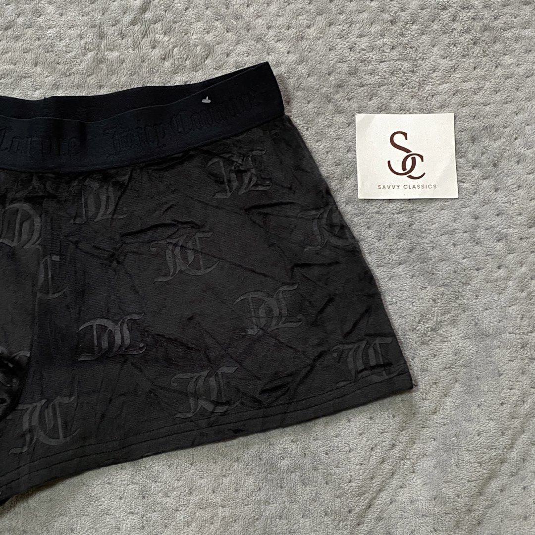 Juicy Couture Velvet Black (Category: Shorts) located in Ajuy. Submitted by savvyclassics (Listing ID 1466306261, Image 3). Description: W:28-32 L:10.