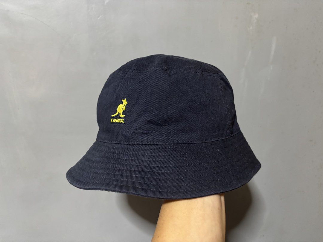 KangolBucket hat (navyblue) (Category: Caps & Hats) located in Cagayan de Oro. Submitted by kirkwax_4 (Listing ID 1466175208, Image 1). Description: Kangol bucket hat (navyblue) Large/XL frame Xcellent condition No issue 680.