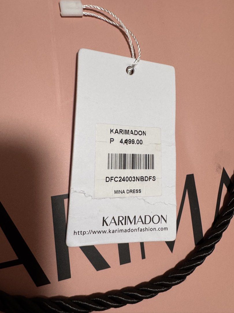 Karimadon Mina dress (Category: Dresses) located in General Trias. Submitted by rlbdg (Listing ID 1466161648, Image 3). Description: Used only once for pictorial. With receipt to see when it was bought. With paper bag..