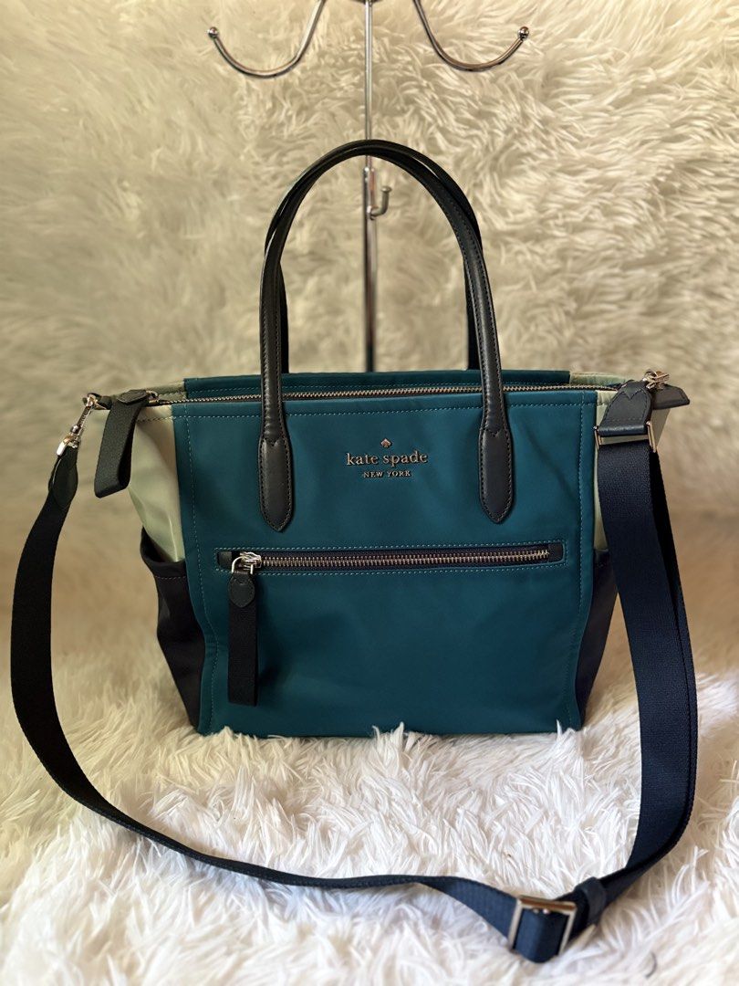 Kate spade chelsea (Category: Luxury Bags & Wallets) located in Baguio. Submitted by rheaanne07 (Listing ID 1466171747, Image 2). Description: Kate Spade Chelsea Medium Satchel In teal and mint colorblock Para kang bumili ng bago Orig Pwedeng baby bag or work bag Super pretty 😍💙🦋.