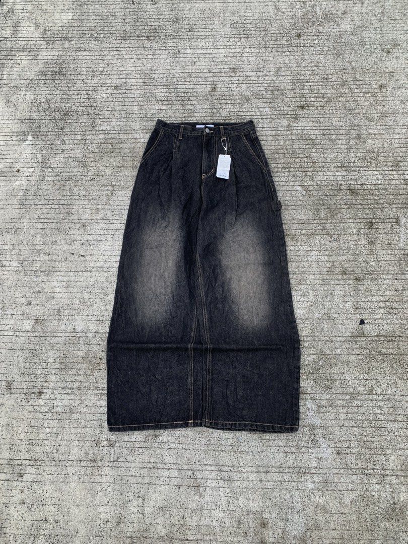 KBF Black Acid Washed Carpenter Pants (Category: Jeans) located in Cebu City. Submitted by lnrd_finds (Listing ID 1466280654, Image 2). Description: KBF Black Acid Washed Carpenter Baggy Pants Waist 28 Length 42 Thigh 13.8 Leg Opening 11 Issue: need wash Excellent Condition Bnew with hangtags 600 + sf.