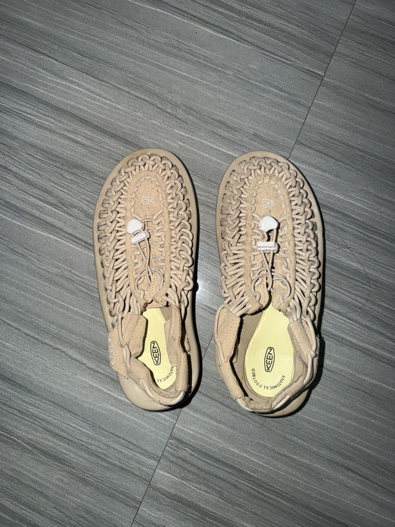 KEEN Uneek Sandals Beige (Category: Flats & Sandals) located in Magalang. Submitted by anna_01245 (Listing ID 1466274143, Image 3). Description: KEEN Uneek cord sandals in beige. Adjustable bungee lace system for a secure fit. Breathable woven construction with anatomical footbed support. Grippy rubber outsoles. Clean condition with minimal wear underneath. Great for walking, outdoor trips, or casual everyday wear. Comfortable slip-on design that