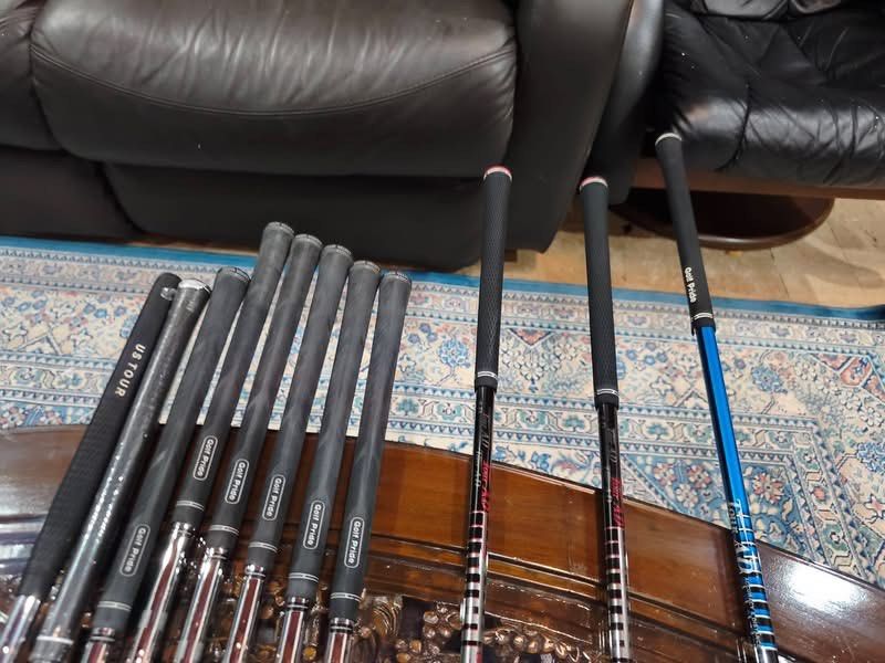 King Cobra Golf Set (Category: Golf) located in Paranaque City. Submitted by chips24 (Listing ID 1466175219, Image 3). Description: For Sale Golf Set °King Cobra S9 S flex steel shaft irons °Tourstage woods & driver Bag inlcuded for only 29.8k pick up Bf Paranaque free ahipping within MM.
